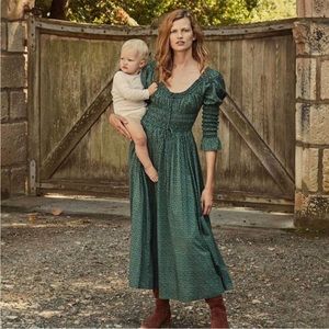 Doen Kaira Dress in Evergreen Winter Ditsy Size Medium